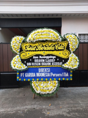 Papan Bunga Duka di Lawanggintung
