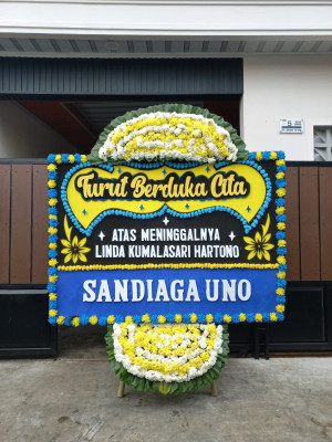 Papan Bunga Duka di Lawanggintung